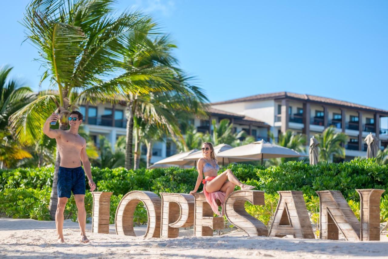 Lopesan Costa Bavaro Resort, Spa & Casino Punta Cana Dış mekan fotoğraf Beach at Ocean Maya Royale