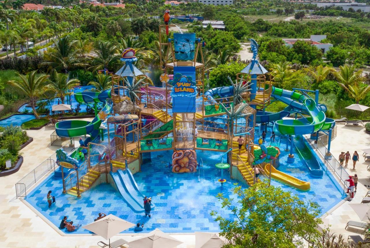 Lopesan Costa Bavaro Resort, Spa & Casino Punta Cana Dış mekan fotoğraf Aerial view of Splash Jungle Water Park